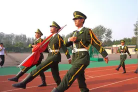 勿忘历史，吾辈自强，枣庄二中2023 九一八升旗仪式，警钟长鸣