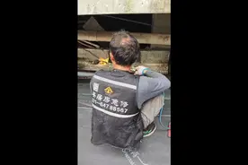 021*647*88567  全市服务 房屋漏水维修 微信：180*1727*8567沈视频封面