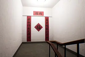 公寓管理员，虽然没有贴脸但是越看越瘆人！视频封面