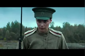 可怜的女兵 在押送途中被德国俘虏活活坐死了 #战争片 #敢死营