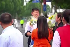 6月10日17时，随着最后一场考试铃声的响起视频封面