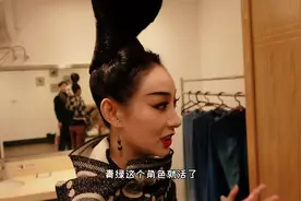 青绿女主梦梦为大家介绍剧中的三套服装😍#只此青绿 #舞蹈视频封面