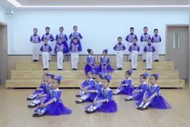 天府新区万安街道四川天府新区第二小学《月之韵》#红色经典诵读视频封面