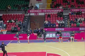 中国女蓝三大国手齐聚乌鲁木齐红山体育馆（李梦.韩旭.王思雨）视频封面