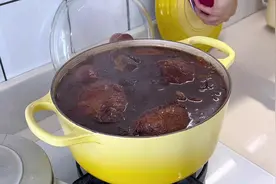 卤牛腱子，按照小高姐的三酱牛肉方法非常简单好做视频封面