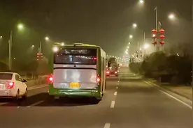 南京至马鞍山城际公交行驶在G205江宁开发区段视频封面