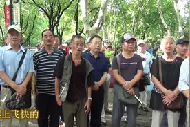 《弹起我心爱的土琵琶》是一首歌颂抗日英雄的赞歌。前事不忘视频封面