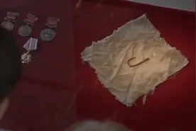 金色的鱼钩长征红色革命人物故事背景音乐视频#勿忘历史吾辈自强视频封面