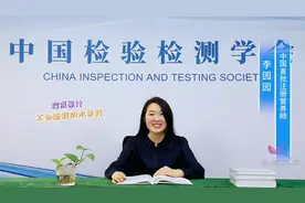 发现好多朋喜欢随身携带个摇摇杯，把水果榨成果汁来喝。视频封面