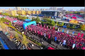 济宁马拉松开跑（全程）#2025济宁马拉松开跑，看看有多震撼