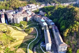 重庆市垫江县裴兴镇，因裴姓人氏首先在此设店建场而得名视频封面