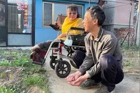 乐观是一种释然的快乐，是一种不加修饰的自信！#活着就要坚强视频封面