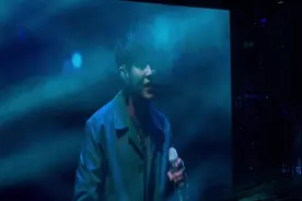 杰伦：“我知道我的门票不太好买 场外也有很多歌迷朋友视频封面