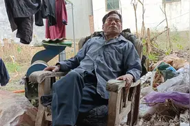 70年代，县长工资多少？为啥喝完面条，连汤也不舍得倒掉视频封面