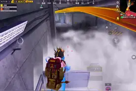 以后再也不用怕七级包会掉落了！#和平精英地铁逃生