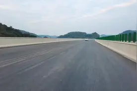 #浦清高速公路 ，那林镇秋风田大桥，六连坡大桥，那林高速互通视频封面