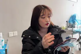 #穿孔 #打耳洞 #耳骨钉 #韩国小姐姐  一对韩国小美女 穿孔记视频封面