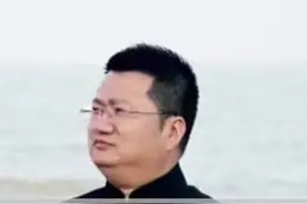 在中国开社区食堂，用这招都能赚到大钱 #商业模式#商业思维视频封面