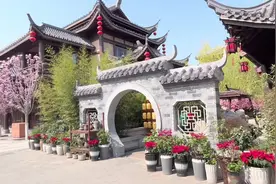 #邯郸方特，邯郸方特国色春秋开园喽，踏青日视频封面