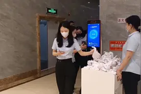建设银行黑龙江分行智慧食堂，扫码结算，快速识别，自助就餐