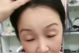 头顶扁榻前额刘海头发稀少怎样佩戴假发片空气刘海补发片视频封面