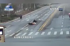 电瓶车“不走寻常路”引发交通事故 交警：全责！视频封面