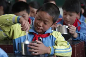 #缅怀袁爷爷风吹稻田，缅怀斯人。好好吃饭视频封面