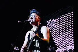 不算太老男人乐队远行3.0专场演唱会现场#演出现场视频 #神级现场视频封面