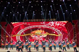 《龙之少年》乘风破浪，龙腾四海👍#2024 #少儿春晚视频封面