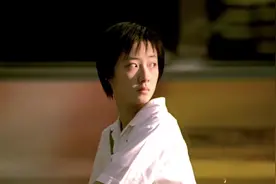 穿过那扇蓝色大门，我们就变成大人了#蓝色大门 #陈柏霖 #桂纶镁视频封面