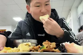 小学男班主任忙碌而充实的一天。（第17集）#班主任日常视频封面