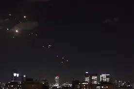 铁穹行动: 以色列拦截来自伊朗的弹道导弹 20241001 Iron Dome in