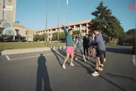 跑马爱上一座城！ 跟着2024扬州枣林湾半程马拉松跑进仪征视频封面