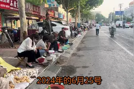 山东临沂金蝉一条街现状，都是卖知了猴的，买的人去哪里了？视频封面