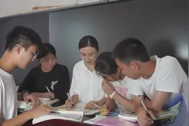 陈州高中教师风采短视频，成为大先生，我们一直在努力，视频封面