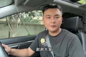 自动驻车正确使用方法，很多新手不会用，老司机现场演示给你看视频封面