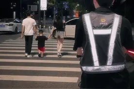 走走停停 已是人生常态#走走停停 #情感共鸣视频封面