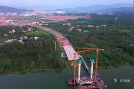 #无人机航拍 广东惠州龙门新城区，在地上看不到的风景。宜居地方视频封面