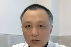 孩子发热可以洗澡吗？#发烧 #孩子视频封面