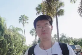 #张淑英与儿子李墨石#旷世母子情，墨石两周年纪念#转眼墨石离开我两年了，说长也短，思念如影随形，日增夜涨，才知道有种思念叫永远#热点 #MU5735家属带走一罐现场泥土#祈祷 @DOU+小助手视频封面