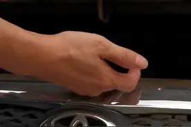 车子引擎盖怎么打开？你真的会吗@抖音汽车 #用车知识视频封面