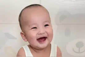 动物园联欢会哪个动物没来？…这一天天的，笑得挺累啊，哈哈哈😄#大可治愈笑容 #人类幼崽成长记 #抖来笑哈哈视频封面