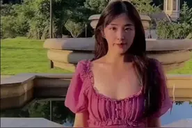 #张含韵佟梦实牵手 #张含韵 出道十几年了，终于被拍到恋情了，骑着电动车还挺可爱的 #佟梦实 视频封面