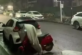 遭遇10级雷暴大风的武汉是什么样子？视频封面