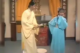 喜爱粤剧的哥哥张国荣2003年一声不响地走了视频封面