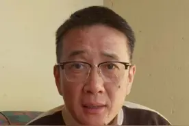 南非虽然是世界上最不安全国家之一，但是只要防范措施到位，一样可以开心的生活#社会百态 #传递正能量 视频封面