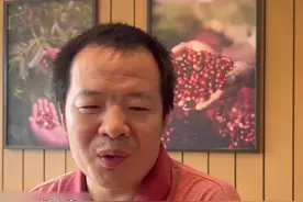 博士求职月薪5000遭拒，出国年薪1.2亿美元？本人回应了视频封面