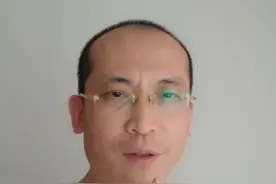 往女生杯子里投放的异物 可能是什么？ #大v说热点 #大v说  #上外通报学生被投放异物事件 视频封面