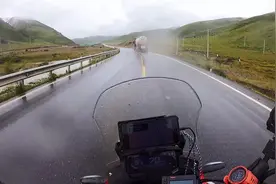 本田CB400X高原实际动力表现，油门拧到底?#本田cb400x #摩旅西藏视频封面