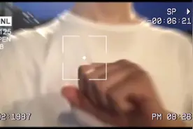 #夜跑打卡 吃少了怕饿，吃多了怕胖，吃撑了出来跑步消耗。视频封面